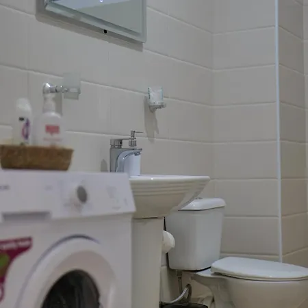 Roses Διαμέρισμα Golem (Tirana)